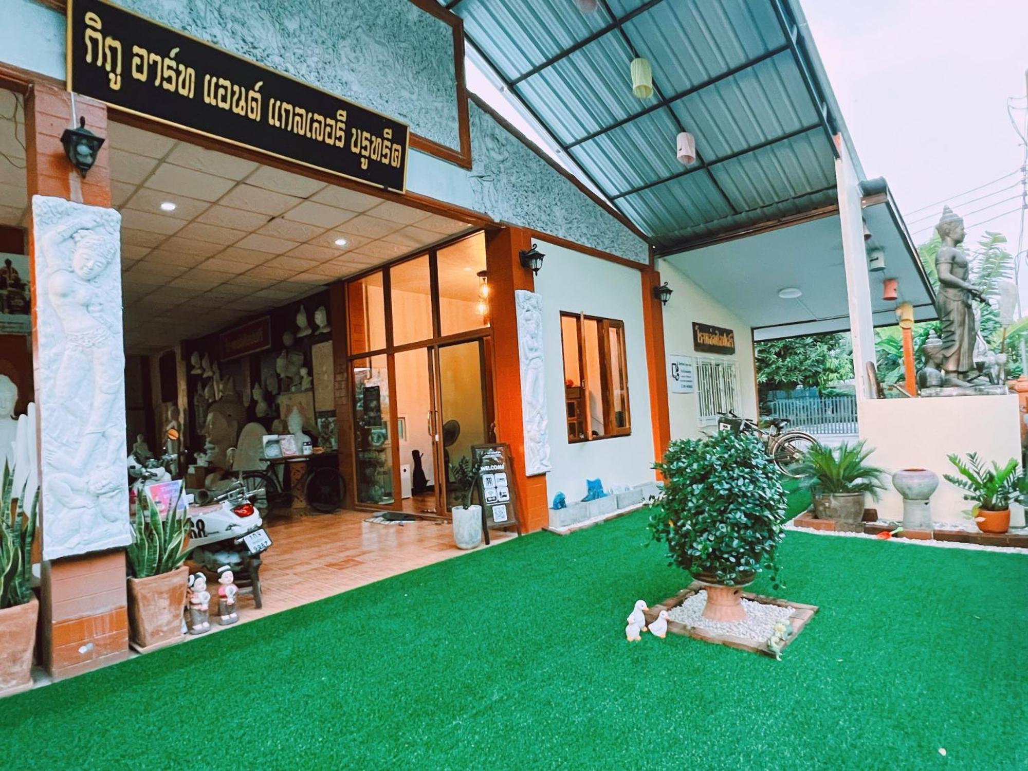 Phiphu Art And Gallery Boutique Sukhothai Exterior foto